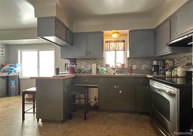 18th image of 16401 Almont Rd, Allenton, MI 48002 | MLS# 60987857