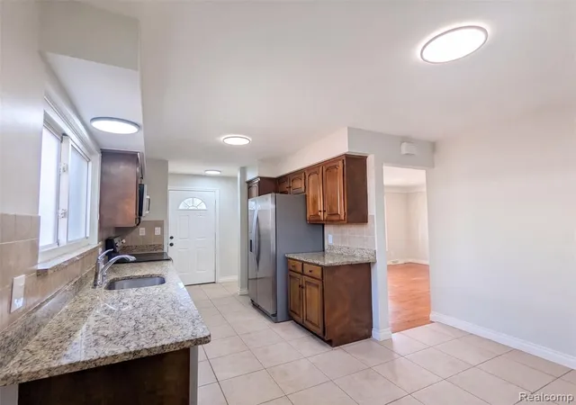 Photo 2 of Single family home for sale at 8507 Darlene St, Warren, MI 48093 4979 | MLS# 61025649 | Listing updated on 2026-09-17