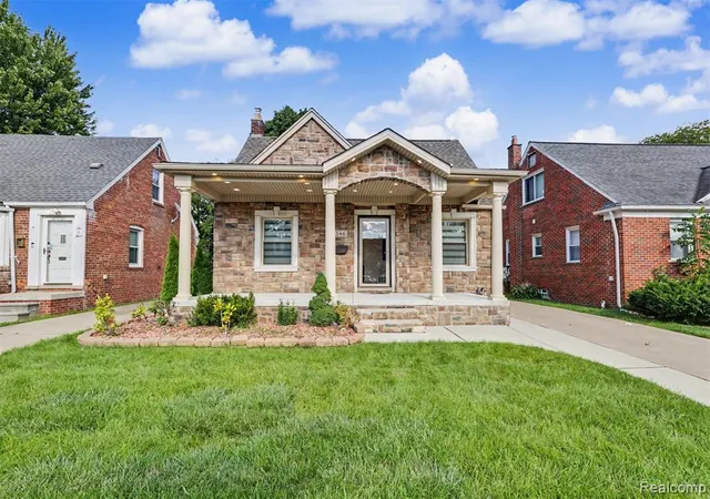 Photo 1 of Single family home for sale at 546 Nightingale St, Dearborn, MI 48128 1529 | MLS# 61025058 | Listing updated on 2026-08-31