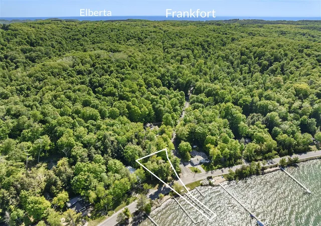 Homes for sale in Frankfort, MI | 1313 E South Shore Dr, Frankfort, MI 49635 | MLS# 70536926