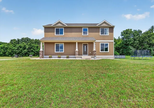 3rd image of 5420 S Kathryn Ln, Newaygo, MI 49337 | MLS# 70545298