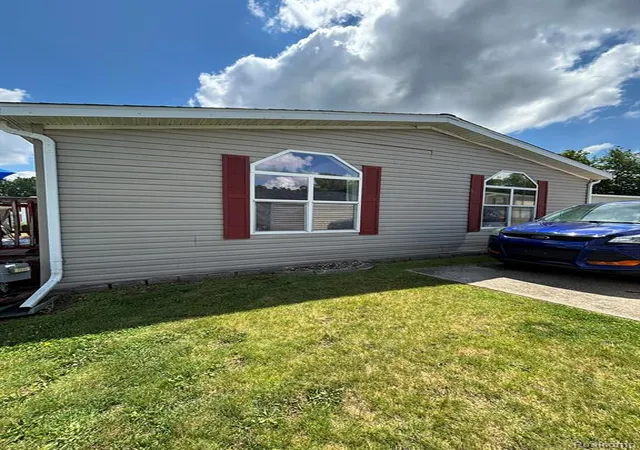 Homes for sale in Flushing, MI | 195 Apollo, Flushing, MI 48433 | MLS# 61004914