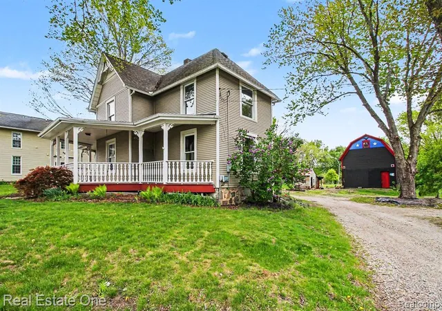 Homes for sale in Gregory, MI | 103 Stockbridge St, Gregory, MI 48137 | MLS# 60991197
