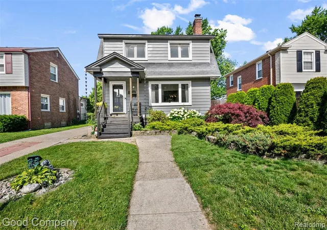 Homes for sale in Royal Oak, MI | 1036 Irving Ave, Royal Oak, MI 48067 | MLS# 60976184