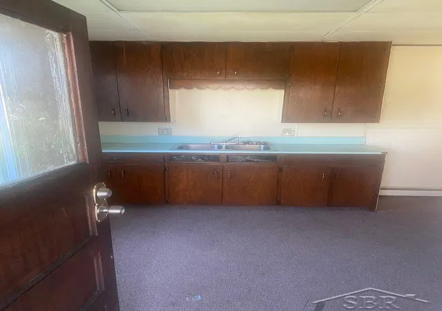 3rd image of 802 S Woodbridge St, Saginaw, MI 48602 | MLS# 50204552