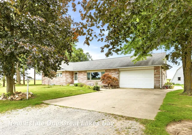 Photo 1 of Single family home for sale at 1449 S Farley Rd, Munger, MI 48747 | MLS# 50220076 | Listing updated on 2026-09-01