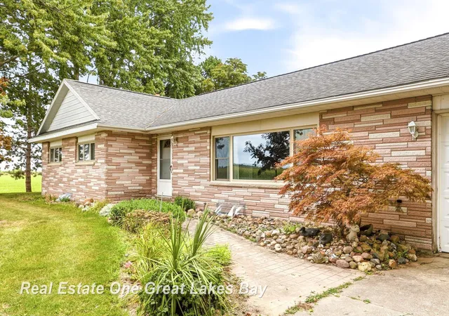 Photo 4 of Single family home for sale at 1449 S Farley Rd, Munger, MI 48747 | MLS# 50220076 | Listing updated on 2026-09-01