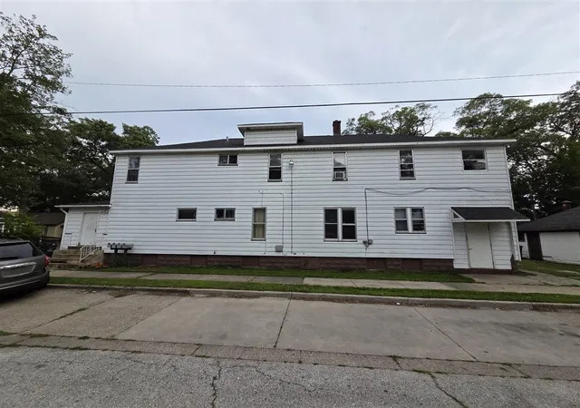 Homes for sale in Muskegon, MI | 1607 Elwood St, Muskegon, MI 49442 | MLS# 70542958
