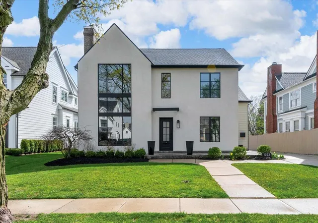 Photo 2 of Single family home for sale at 1323 Washington Blvd, Birmingham, MI 48009 | MLS# 70552699 | Listing updated on 2026-08-31