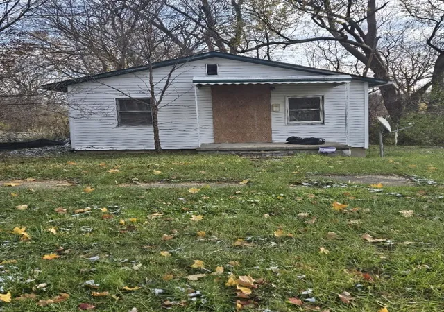Homes for sale in Flint, MI | 2221 Howard Ave, Flint, MI 48503 | MLS# 50194264