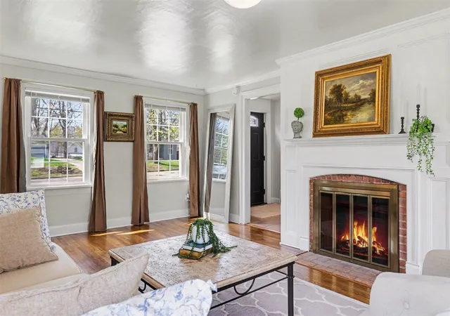 Homes for sale in Marshall, MI | 346 N Marshall Ave, Marshall, MI 49068 | MLS# 70525367