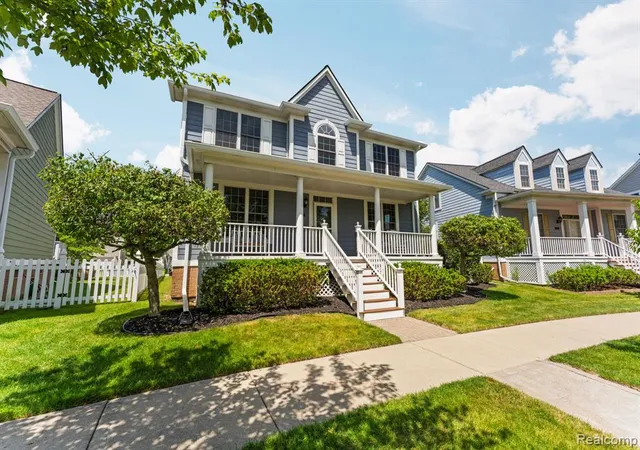 Photo 3 of Single Family Residence at 43126 Alcott Cir, Novi, MI 48377 | MLS# 61002323 | | Sold on 2026-07-14