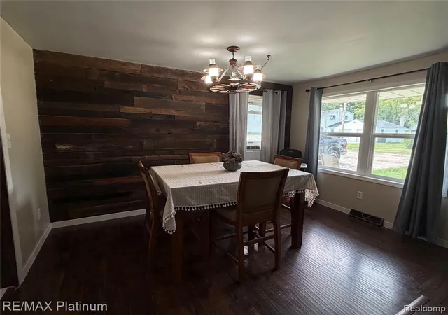 Photo 3 of Single family home for sale at 6082 Thomas St, Davison, MI 48423 8907 | MLS# 61023012 | Listing updated on 2026-09-08