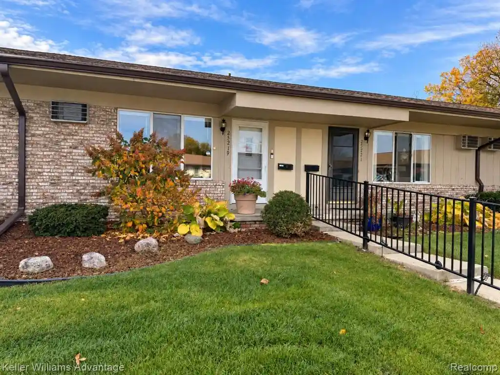 Photo 1 of Condo for sale at 25219 Potomac Dr, South Lyon, MI 48178 | MLS# 61043340 | Listing updated on 2026-10-31