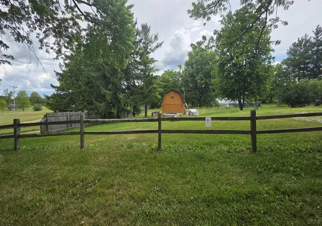 3rd image of 6591 S Tripp Rd, Osseo, MI 49266 | MLS# 50211797