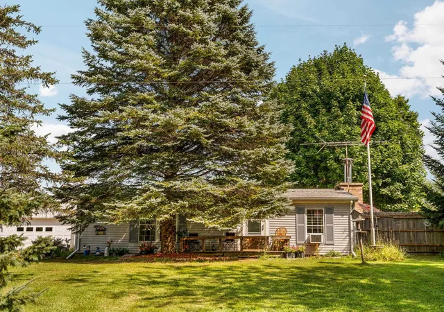 Photo 1 of Single family home for sale at 8645 Rahe Rd, Kingsley, MI 49648 | MLS# 80072842 | Listing updated on 2026-09-01
