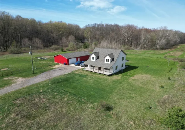 Homes for sale in Montague, MI | 11559 Williams Rd, Montague, MI 49437 | MLS# 70523861