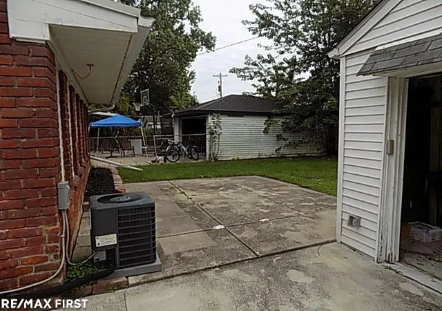 Photo 3 of Sale Pending at 23830 Deziel St, Saint Clair Shores, MI 48082 | MLS# 50188479 | Listing updated on 2026-07-22
