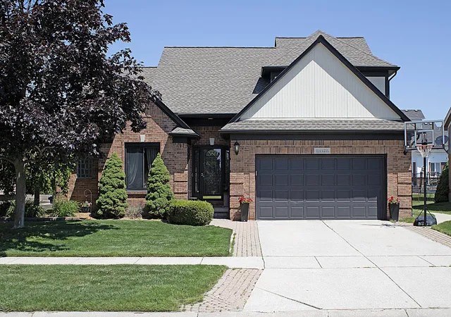 Photo 1 of Single Family Residence at 21175 Briar Rose Dr, Macomb, MI 48044 | MLS# 50213124 | | Sold on 2026-08-12