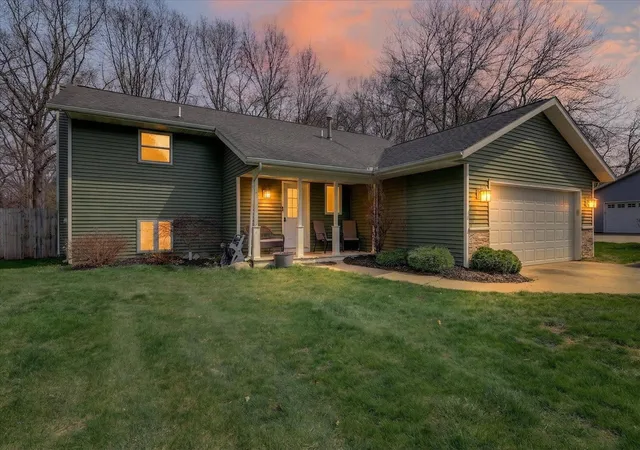 40th image of 15001 Jimmy Dr, Vicksburg, MI 49097 | MLS# 70524423