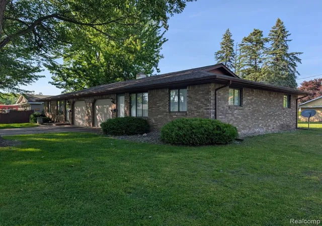 Homes for sale in Update, MI | 225 Charles St, Update, MI 48655 1628 | MLS# 60982606