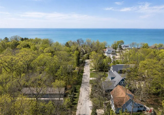 Homes for sale in New Buffalo, MI | 200 Marx Dr, New Buffalo, MI 49117 | MLS# 70527612