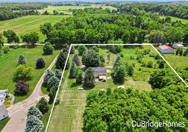 Homes for sale in Clarksville, MI | 7914 Peddler Lake Road, Clarksville, MI 48815 | MLS# 70542912