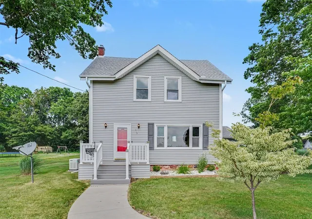 3rd image of 355 E Maple St, Climax, MI 49034 | MLS# 70543244