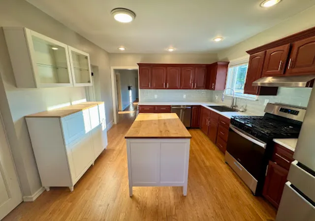 Photo 2 of Single family home for sale at 2100 Tackle St, Essexville, MI 48732 | MLS# 50218117 | Listing updated on 2026-10-06