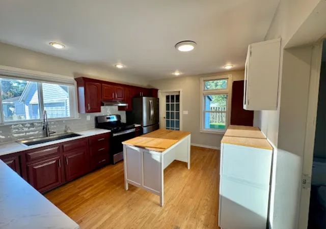 Photo 3 of Single family home for sale at 2100 Tackle St, Essexville, MI 48732 | MLS# 50218117 | Listing updated on 2026-10-06