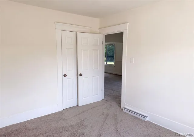 4th image of 21420 Jefferson St, Farmington Hills, MI 48336 | MLS# 61019560
