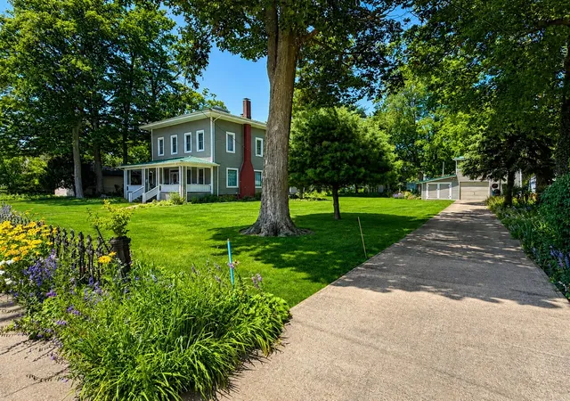 Homes for sale in Decatur, MI | 116 W Sherwood St, Decatur, MI 49045 | MLS# 70543366