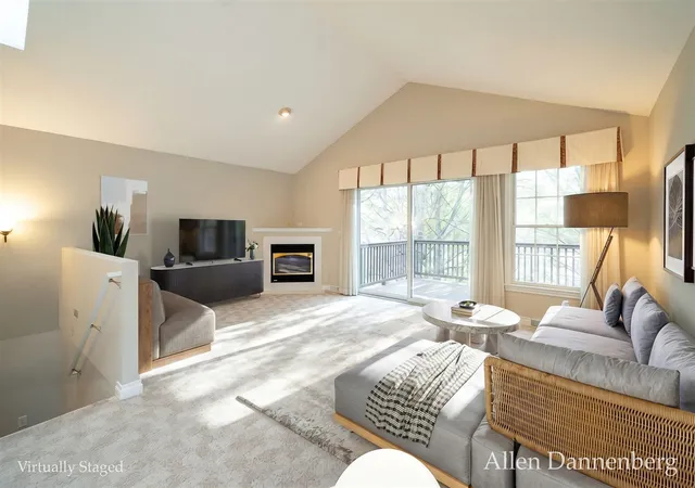 3rd image of 845 Bluff Creek Dr, Grand Haven, MI 49417 | MLS# 70531232