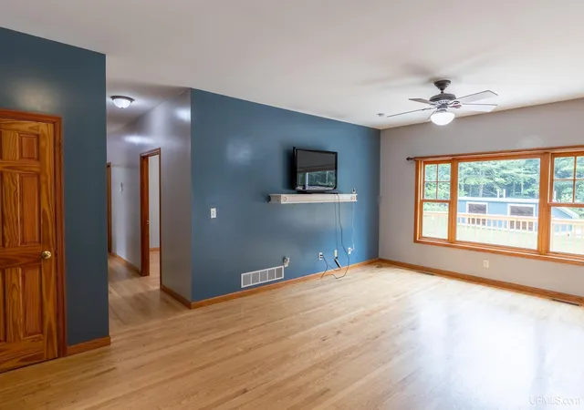 Photo 3 of Single family home for sale at 25659 S Entry Rd, Chassell, MI 49916 | MLS# 50215939 | Listing updated on 2026-08-27