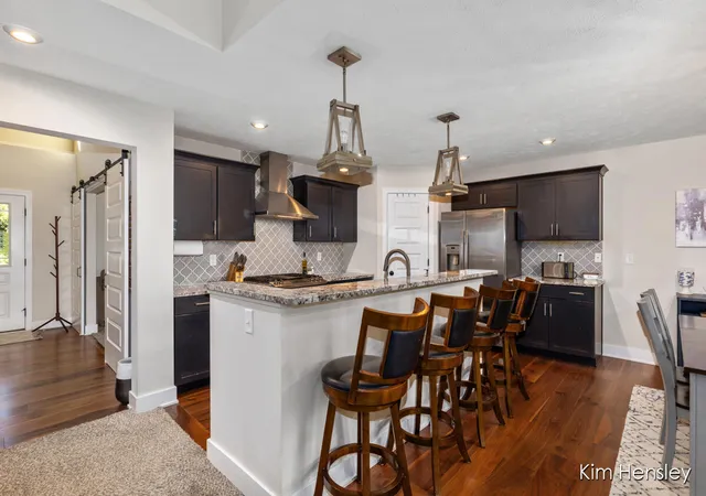 4th image of 9413 Sunset Ridge Dr, Rockford, MI 49341 | MLS# 70554394