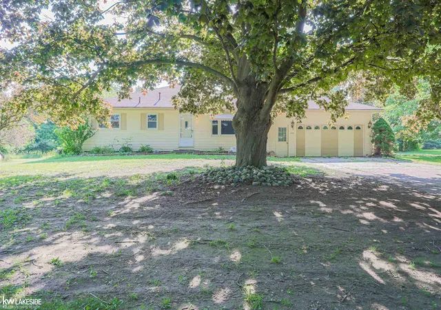3rd image of 4590 Secord Lake Rd, Leonard, MI 48367 | MLS# 50214035