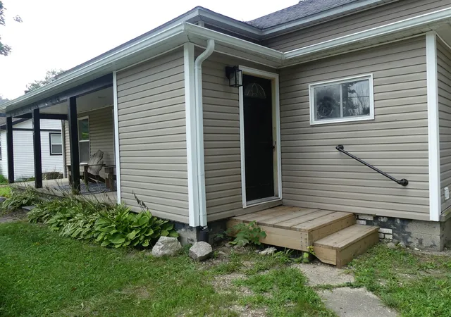 5th image of 185 E Commerce St, Grant, MI 49327 | MLS# 70552768