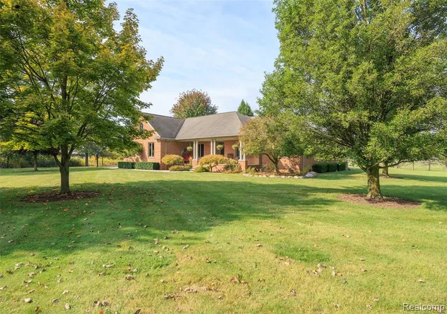 Homes for sale in Cottrellville, MI | 7030 Marsh Rd, Cottrellville, MI 48039 | MLS# 60993644