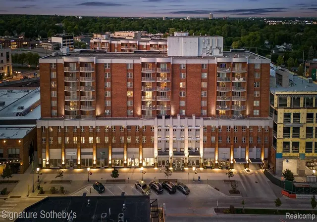 2nd image of 411 S Old Woodward Ave #704, Birmingham, MI 48009 | MLS# 61022488