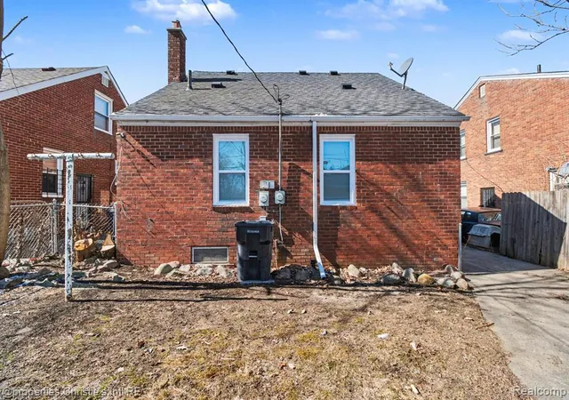 15th image of 19444 Ryan Rd, Detroit, MI 48234 1972 | MLS# 60973963