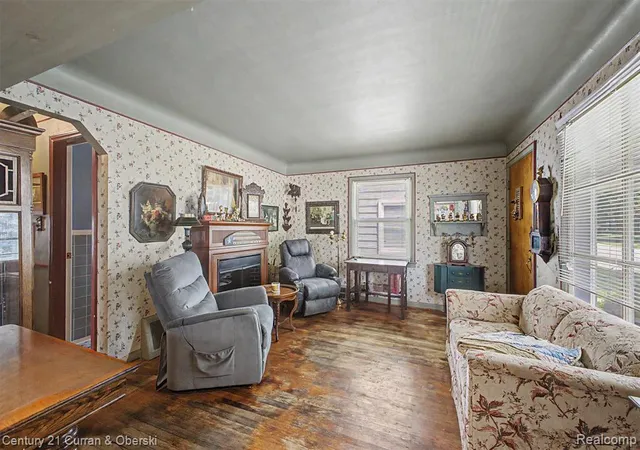 Photo 4 of Sale Pending at 15979 Norborne, Redford, MI 48239 3817 | MLS# 61010470 | Listing updated on 2026-09-15