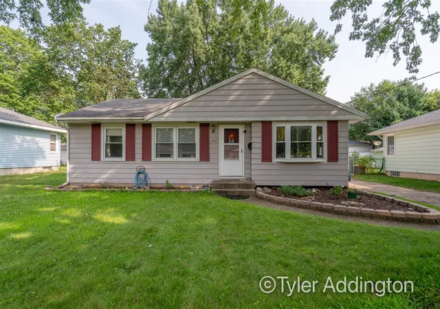 Photo 1 of Sale Pending at 1451 Blanchard St, Wyoming, MI 49509 | MLS# 70552558 | Listing updated on 2026-08-19