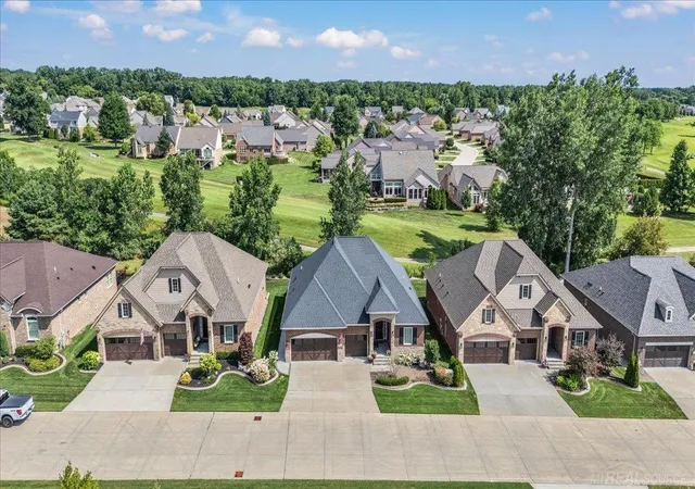 Photo 3 of Sale Pending at 7079 Middlecoff Dr #96, Washington, MI 48094 | MLS# 50216603 | Listing updated on 2026-08-11