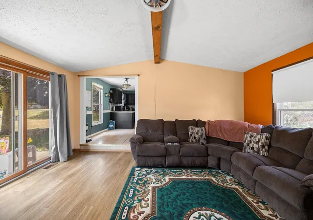 Photo 3 of Single family home for sale at 3137 Horseshoe Dr, Traverse City, MI 49684 | MLS# 80072917 | Listing updated on 2026-09-01