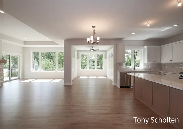 5th image of 5134 Blendon Mdw Cir, Hudsonville, MI 49426