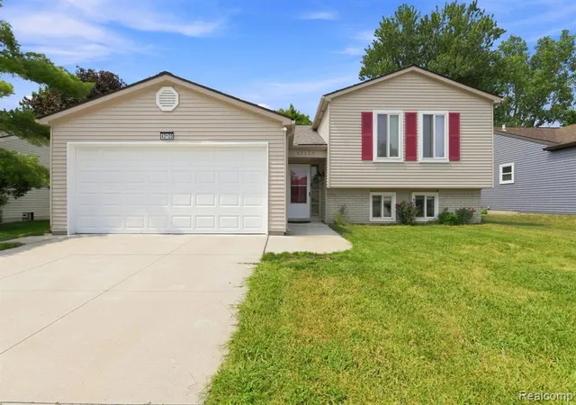 Photo 3 of Single family home for sale at 42120 Ridge Rd, Novi, MI 48375 2673 | MLS# 61023998 | Listing updated on 2026-08-30