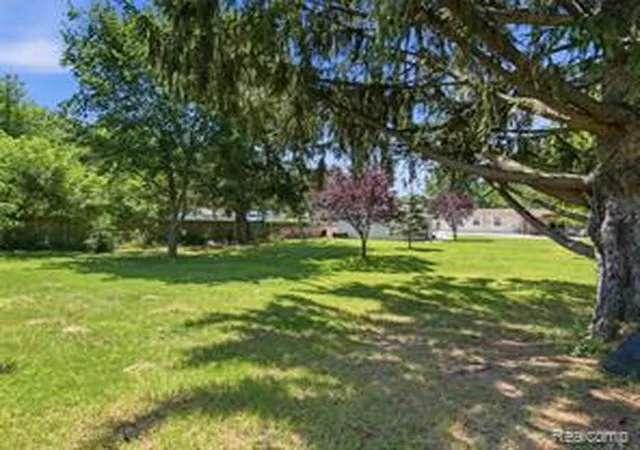 Homes for sale in Brighton, MI | 6271 Stephen, Brighton, MI 48116 | MLS# 61008289