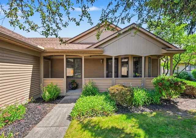Homes for sale in Grand Rapids, MI | 2271 Bridle Creek St, Grand Rapids, MI 49508 | MLS# 70536239