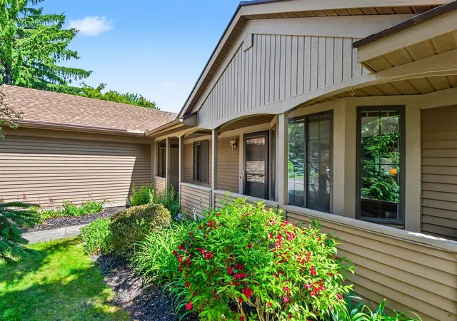 Homes for sale in Grand Rapids, MI | 2271 Bridle Creek St, Grand Rapids, MI 49508 | MLS# 70536239