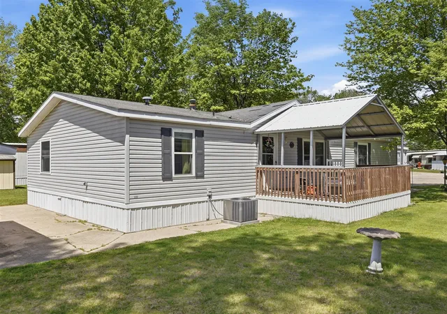 Photo 3 of Sale Pending at 166 Aspen St, Cedar Springs, MI 49319 | MLS# 70533253 | Listing updated on 2026-07-14